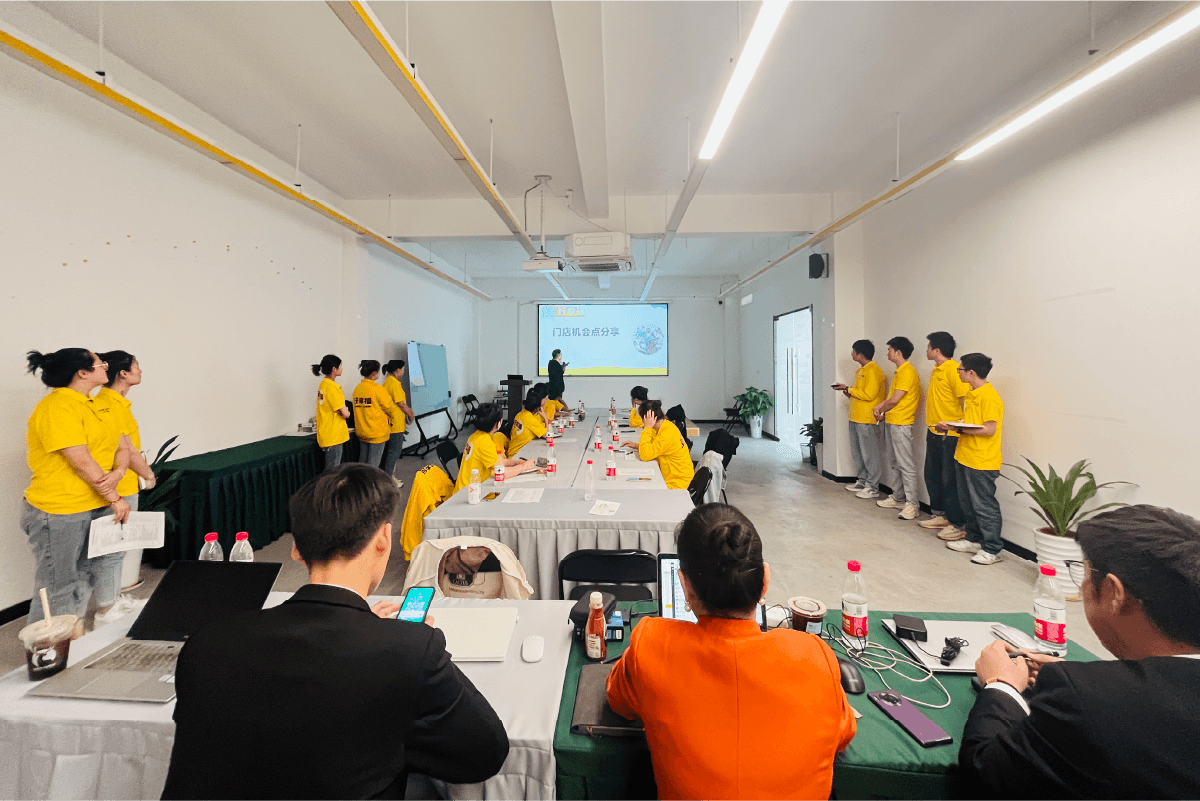  好幸福便利店加盟：小门店大商机，创业优选新赛道(图1)